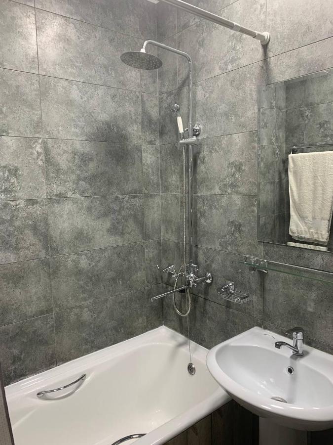 Apartment Tashkent 3 Bedrooms Exterior foto