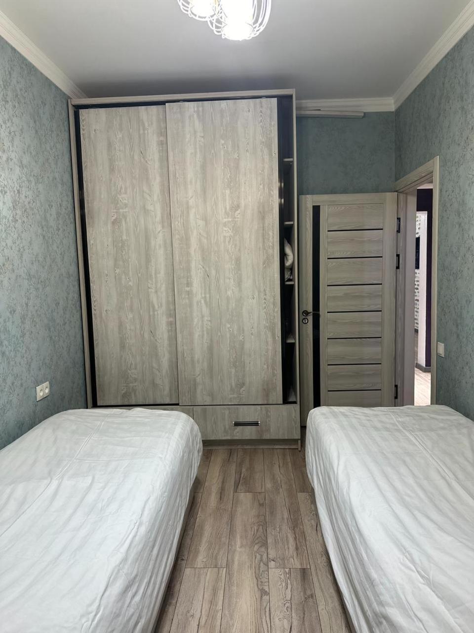 Apartment Tashkent 3 Bedrooms Exterior foto